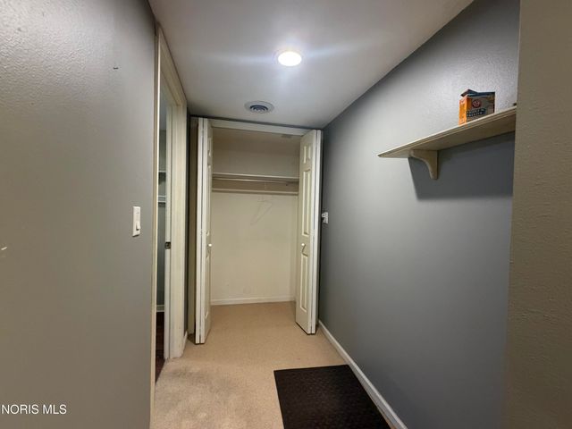 4343 W Bancroft Street, 2 C, Ottawa Hills, OH 43615