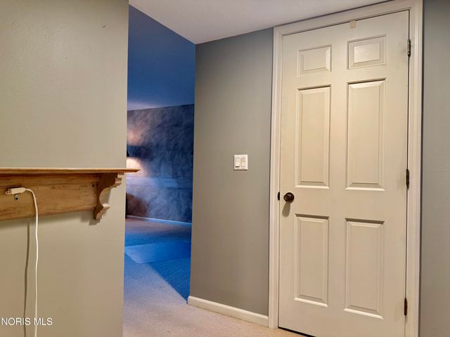 4343 W Bancroft Street, 2 C, Ottawa Hills, OH 43615