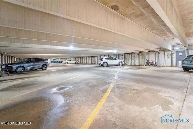4343 W Bancroft Street, 2 C, Ottawa Hills, OH 43615