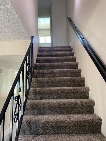 1120 W Mulberry Avenue, Porterville, CA 93257