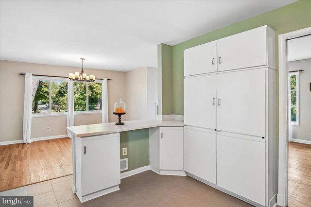 4866 CHURCH LN, Galesville, MD 20765