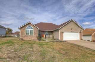 505 W Walton Street, Carl Junction, MO 64834