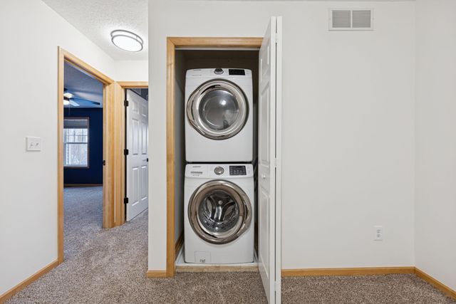 7539 Parkridge Way, Savage, MN 55378