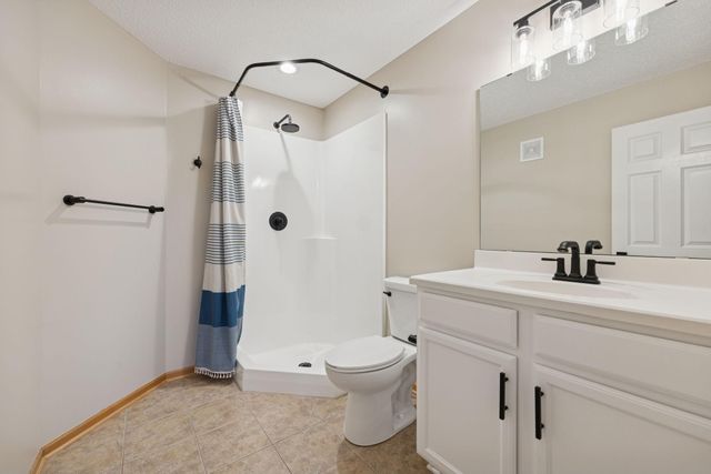 7539 Parkridge Way, Savage, MN 55378