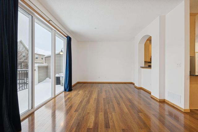 7539 Parkridge Way, Savage, MN 55378