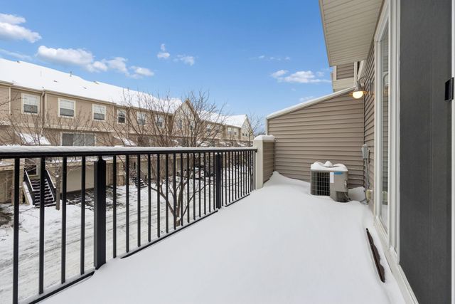 7539 Parkridge Way, Savage, MN 55378