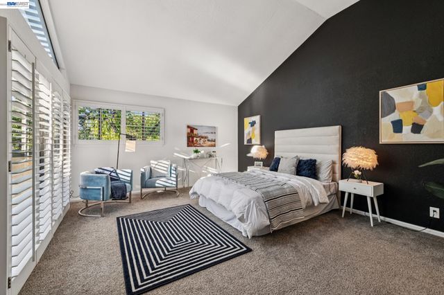 622 Ironwood Rd, Alameda, CA 94502