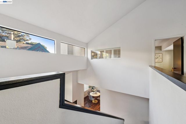 622 Ironwood Rd, Alameda, CA 94502