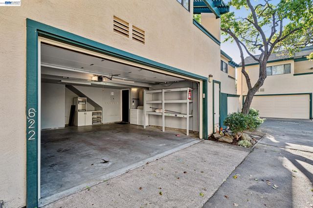 622 Ironwood Rd, Alameda, CA 94502