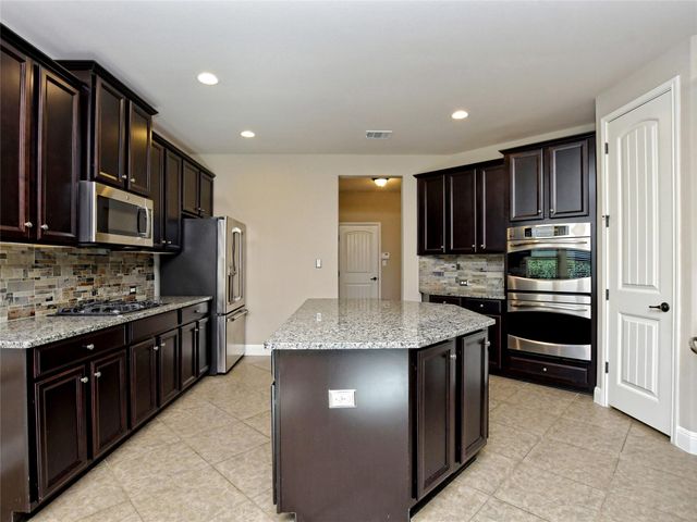 15205 Joseph DR, Lakeway, TX 78734