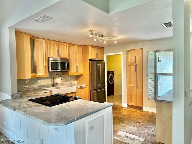 11791 Bradley CT, Bonita Springs, FL 34135