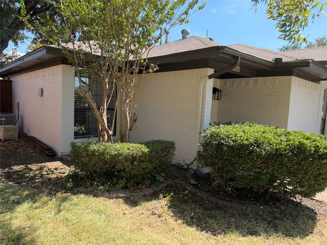8504 Holly Street, Frisco, TX 75034