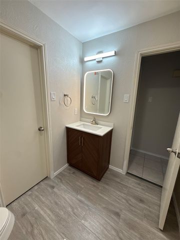 8504 Holly Street, Frisco, TX 75034