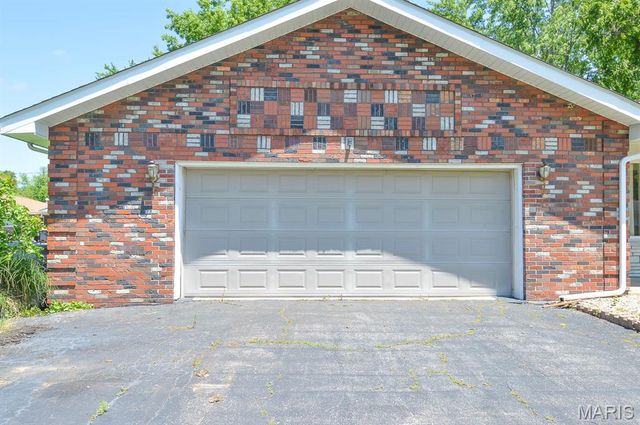 2521 Roney Drive, Granite City, IL 62040