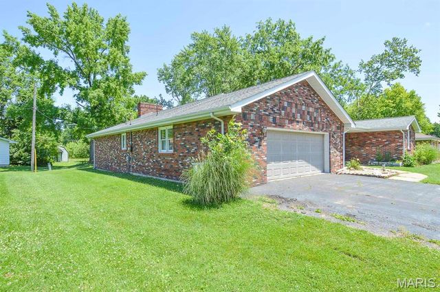 2521 Roney Drive, Granite City, IL 62040