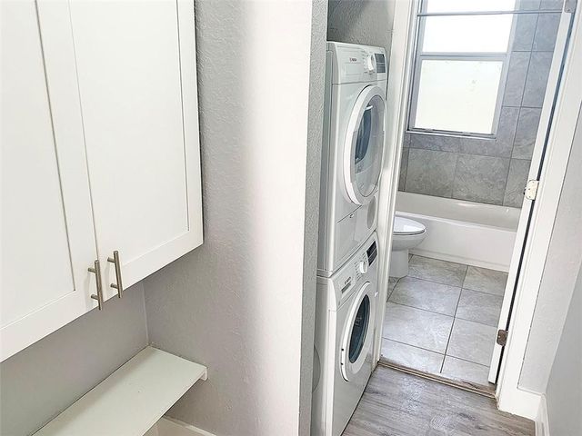 702 S 17TH Avenue 8, Hollywood, FL 33020