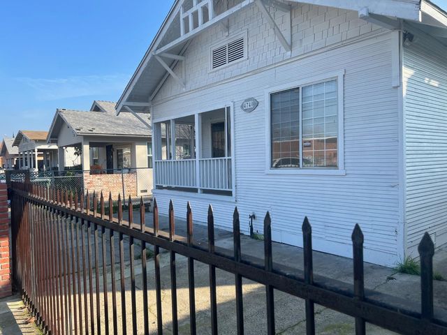 4740 14th Ave, Sacramento, CA 95820