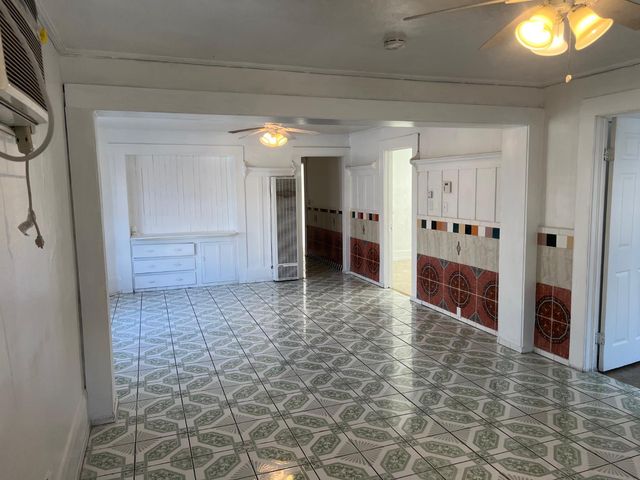 4740 14th Ave, Sacramento, CA 95820