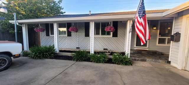 6929 Silverthorne Cir, Sacramento, CA 95842