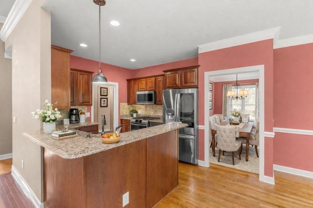 104 Stoneway, Hendersonville, TN 37075