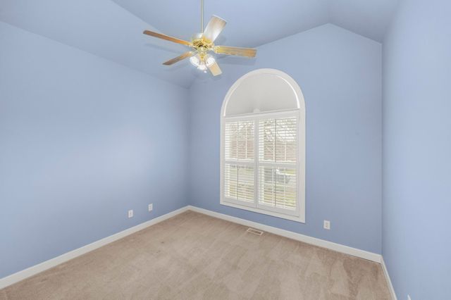 104 Stoneway, Hendersonville, TN 37075