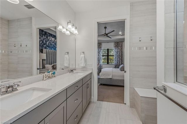 2756 Amaranda CT, Naples, FL 34114