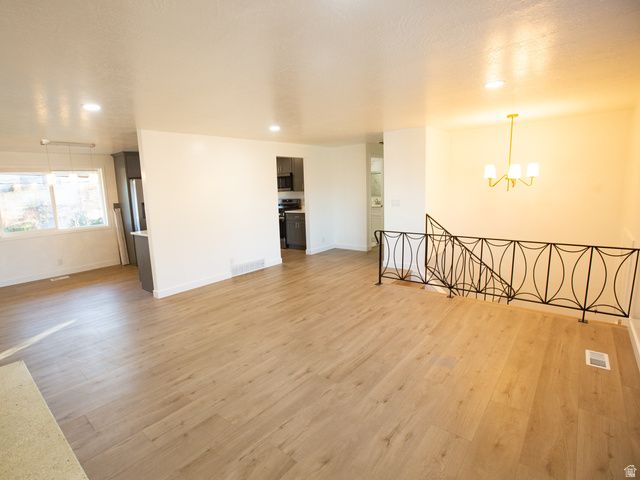 2721 W LOU JEAN AVE, Taylorsville, UT 84129