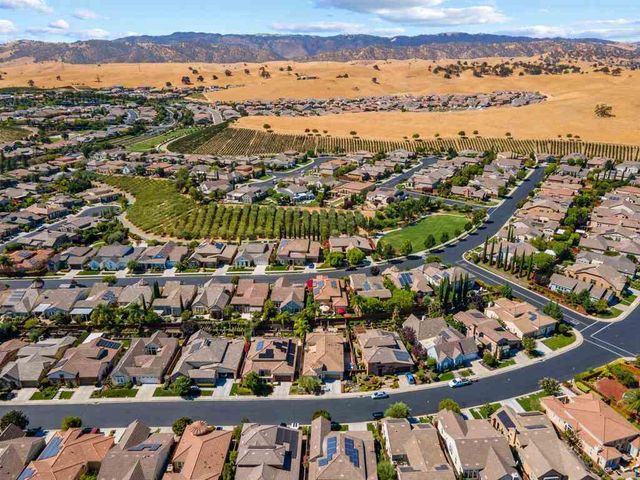 1643 Gamay Lane, Brentwood, CA 94513