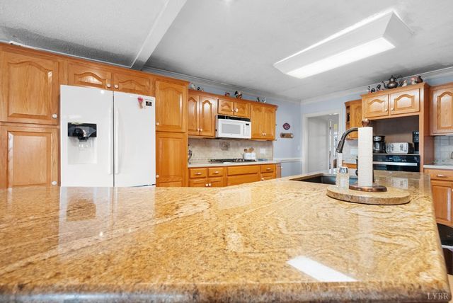 2809 Bedford Highway, Lynch Station, VA 24571