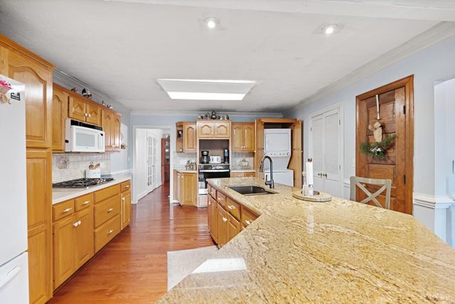 2809 Bedford Highway, Lynch Station, VA 24571