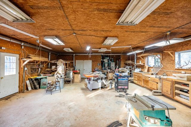 2809 Bedford Highway, Lynch Station, VA 24571