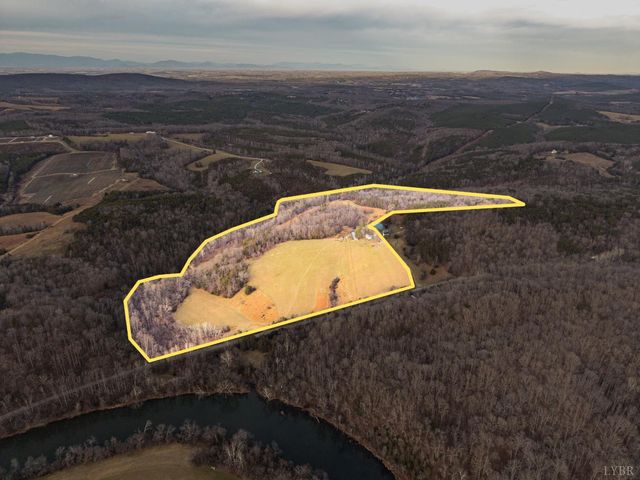 2809 Bedford Highway, Lynch Station, VA 24571