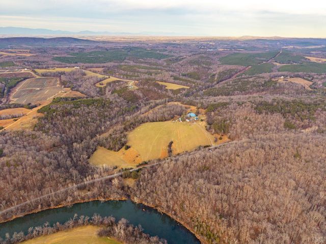 2809 Bedford Highway, Lynch Station, VA 24571