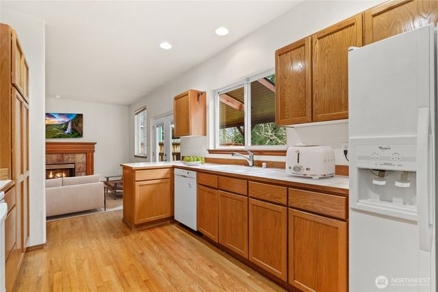 12325 Heron Place, Lake Stevens, WA 98258