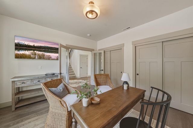 2005 NW Glassow Drive, Bend, OR 97703