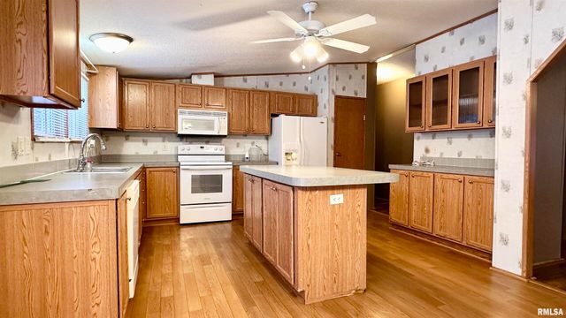 20855 SOUTH Street, Westfrank, IL 62890