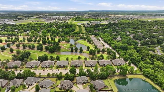 11291 S 72nd East Place, Bixby, OK 74008