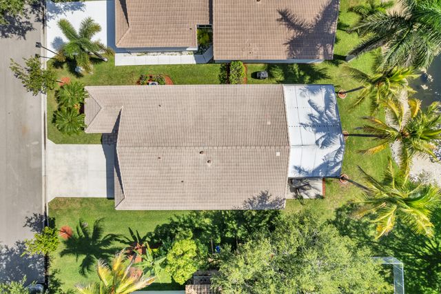 4912 NW 55TH Boulevard, Coconut Creek, FL 33073