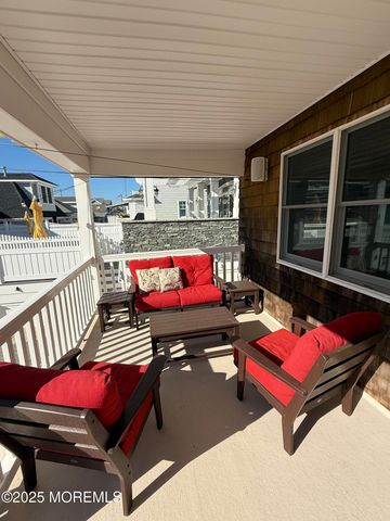 275 Beachfront, Manasquan, NJ 08736