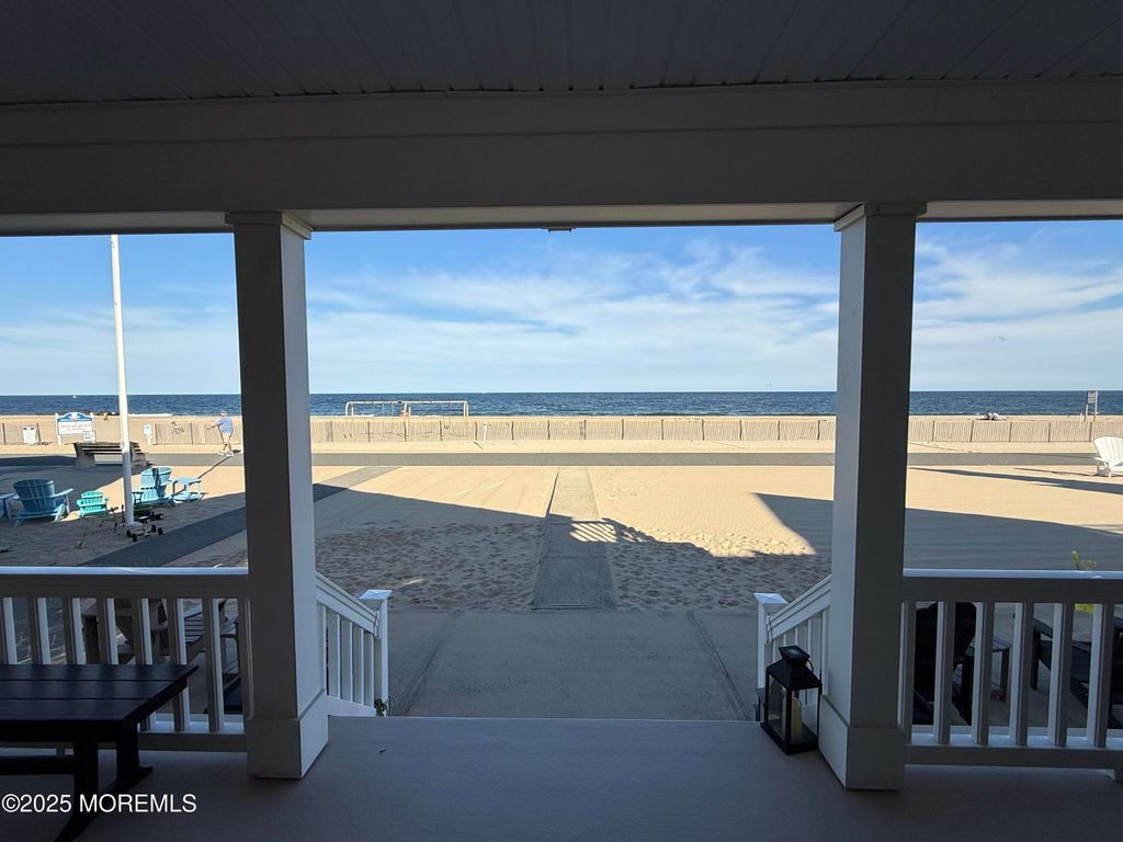 275 Beachfront, Manasquan, NJ 08736
