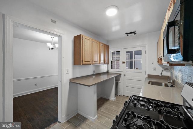 819 20TH ST NE, Washington, DC 20002