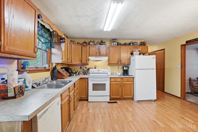 938 Rainbow Court, Lebanon, OH 45036