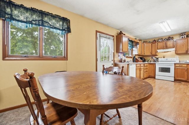 938 Rainbow Court, Lebanon, OH 45036