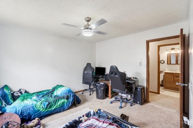 938 Rainbow Court, Lebanon, OH 45036