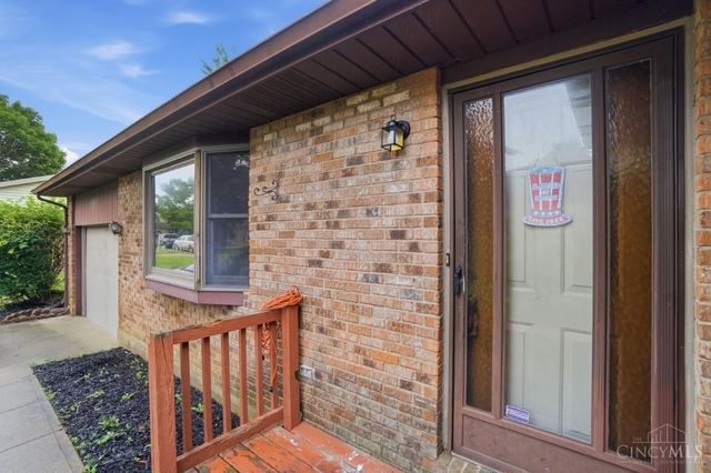 938 Rainbow Court, Lebanon, OH 45036