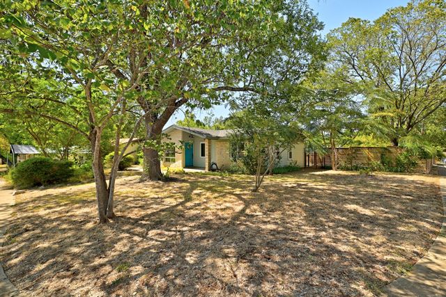 905 Emerald Wood DR, Austin, TX 78745