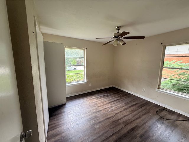 1332 Ridgeview Street, Mesquite, TX 75149