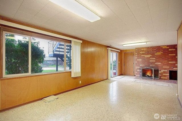 88 Monterey Place NE, Renton, WA 98056