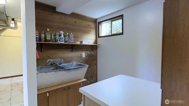 88 Monterey Place NE, Renton, WA 98056