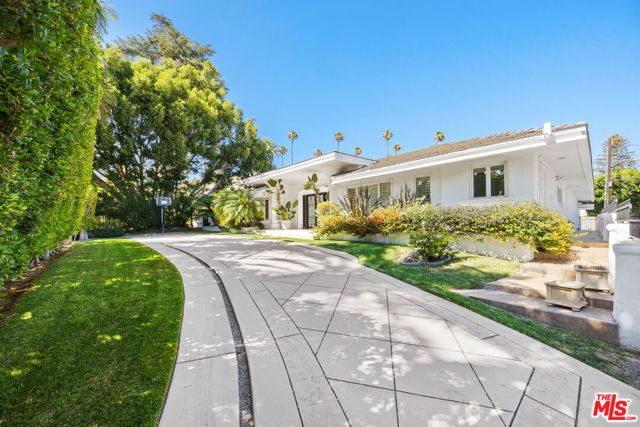716 N Beverly Drive, Beverly Hills, CA 90210